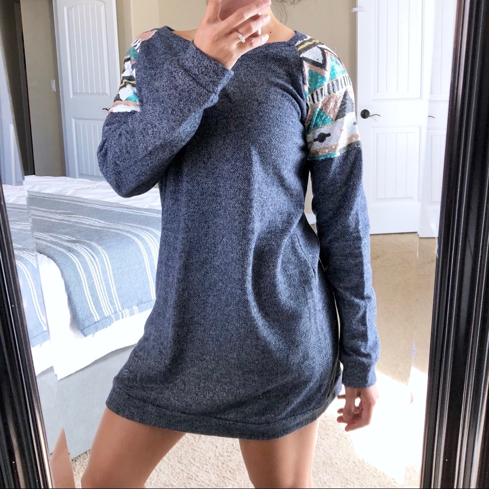 ELOGES Heather Blue Sequin Aztec Tunic Sweater Top